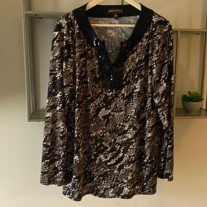 Dana Buchman blouse